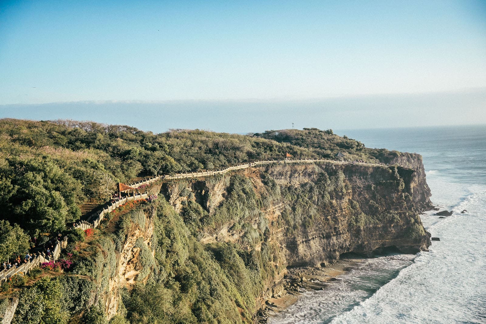 temple uluwatu Bali